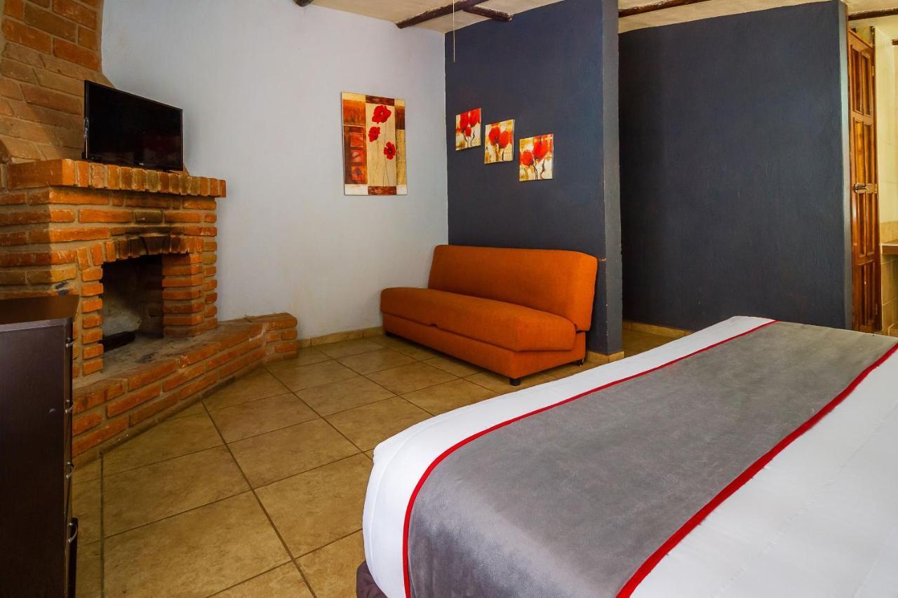 Hotel Hacienda Coyotes Zapotlanejo Luaran gambar