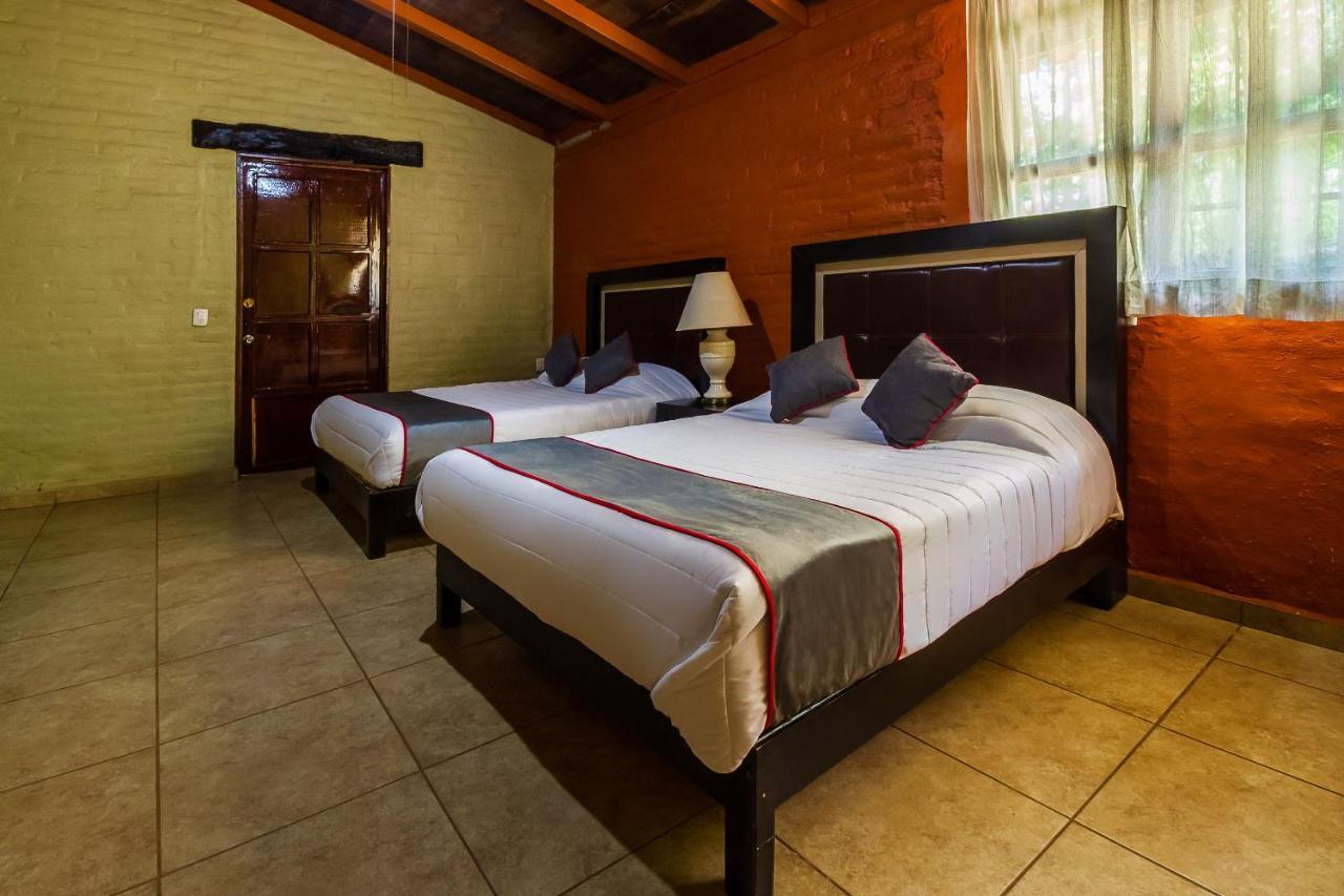 Hotel Hacienda Coyotes Zapotlanejo Luaran gambar